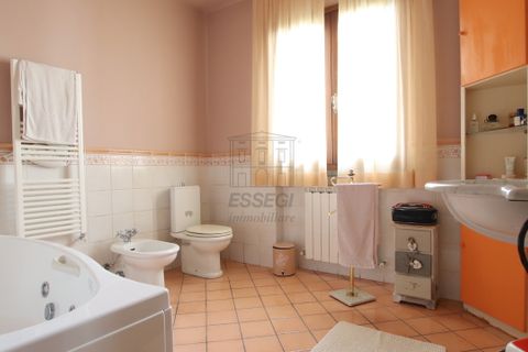 Villa i Lucca, Lucca, Lucca - € 495.000 | Ref: IA03716 - foto 12
