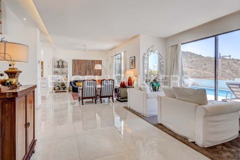Villa a Adeje, Tenerife, Adeje - € 1.800.000 | Ref: W-02SWMD - foto 11