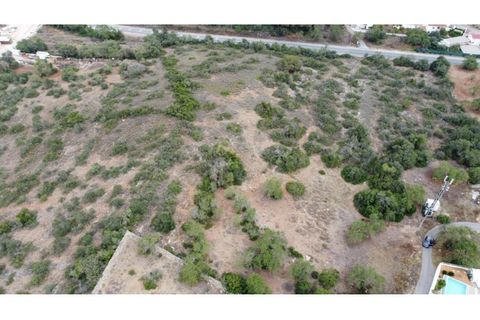 Helårsgrund i Guia, Faro, Guia - € 240.000 | Ref: SÒL_54095 - foto 8