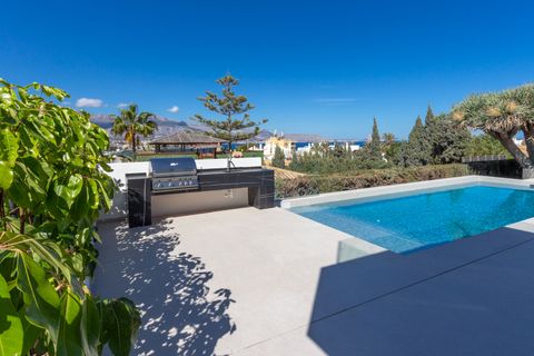 Villa i Albir, Alicante, Albir - € 3.950.000 | Ref: 332443 - foto 41