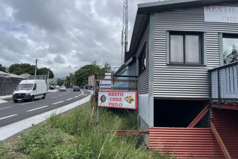 L'establiment comercial a Saint-Benoit, La Reunion, Saint-Benoit - € 75.000 | Ref: LV16 - foto 3