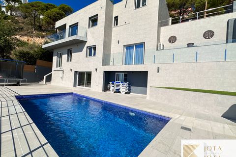 Villa i Lloret De Mar, Gerona, Lloret De Mar - € 1.290.000 | Ref: 00148 - foto 1