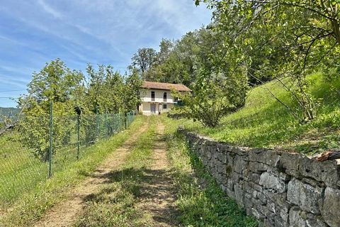 Villa i Levice, Cuneo, Levice - € 90.000 | Ref: LVC002 - foto 1