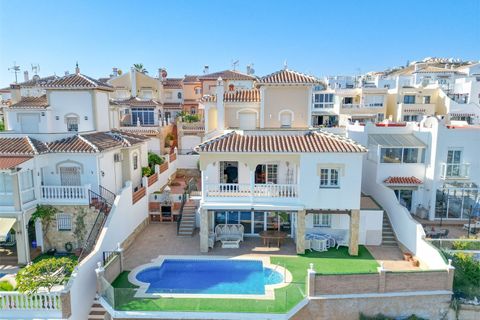 Villa i Torrox, Malaga, Torrox - € 739.000 | Ref: 10781-AF3536 - foto 4