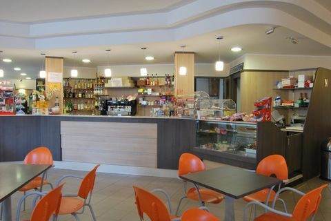 Erhvervsejendom i Lucca, Lucca, Lucca - € 120.000 | Ref: 5986 - foto 4