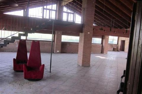 Erhvervsejendom i Lucca, Lucca, Lucca - € 1.350.000 | Ref: 6045 - foto 2