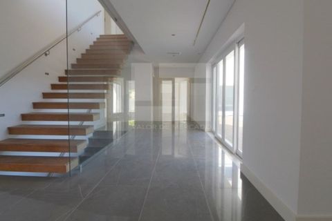 Villa a Belas, Lisbon, Belas - € 1.450.000 | Ref: MOR_9732 - foto 15