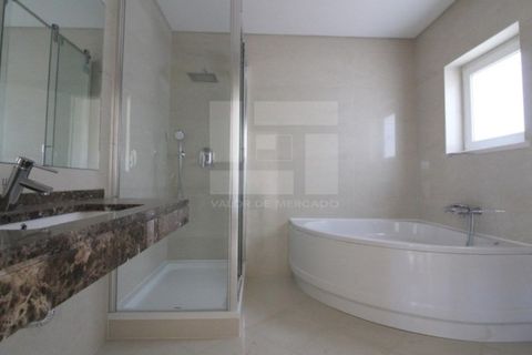 Villa a Belas, Lisbon, Belas - € 1.450.000 | Ref: MOR_9732 - foto 19