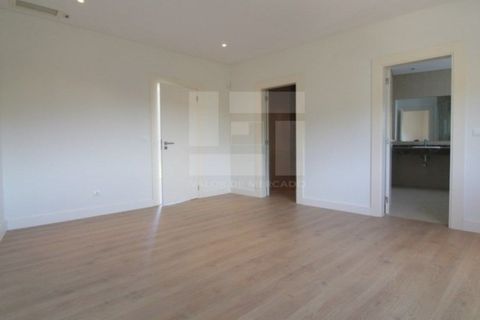 Villa a Belas, Lisbon, Belas - € 1.450.000 | Ref: MOR_9732 - foto 23