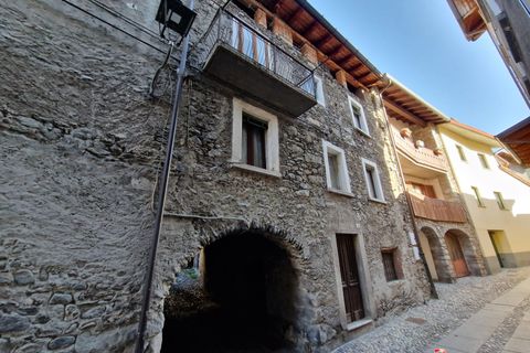 Landejendom i Edolo, Brescia, Edolo - € 40.000 | Ref: IMM.33 - foto 1