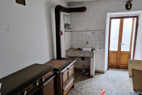 Landejendom i Edolo, Brescia, Edolo - € 40.000 | Ref: IMM.33 - foto 4