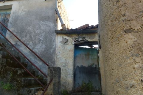 Ruina en Belvedere Marittimo, Cosenza, Belvedere Marittimo - € 12.000 | Ref: IC06 - photo 4