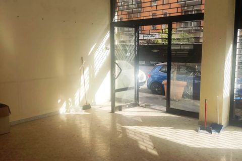 Erhvervsejendom i Bari, Bari, Bari - € 185.000 | Ref: 3523N - foto 3