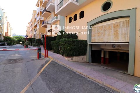 Garage i Empuriabrava, Gerona, Empuriabrava - € 25.000 | Ref: 2687 - foto 1