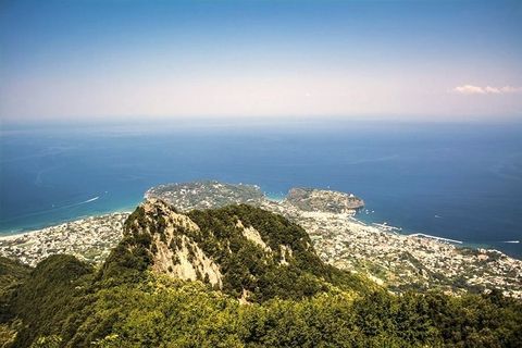 Erhvervsejendom i Forio, Naples, Forio - € 8.000.000 | Ref: 6632 - foto 1