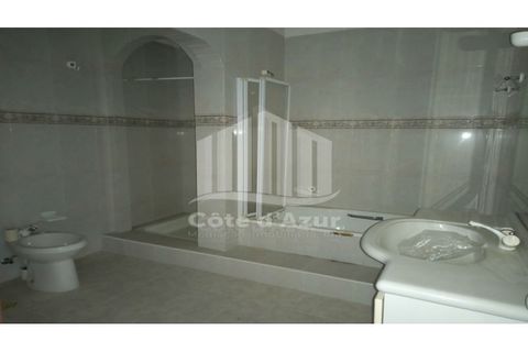 Villa i Alcochete, Setubal, Alcochete - € 250.000 | Ref: 8416 - foto 16
