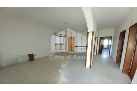 Villa i Alcochete, Setubal, Alcochete - € 225.000 | Ref: 8411 - foto 4