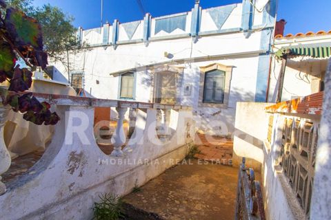 Villa i Almancil, Faro, Almancil - € 350.000 | Ref: 022221916L - foto 1