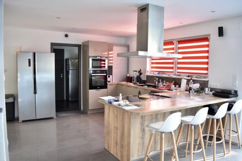 Villa a Sessenheim, Bas-Rhin, Sessenheim - € 567.000 | Ref: 231026-133442 - foto 4