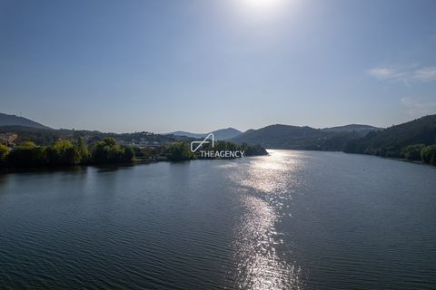 Farm hus i Melres e Medas, Porto, Melres e Medas - € 1.950.000 | Ref: TAPT01-533_CU - foto 9