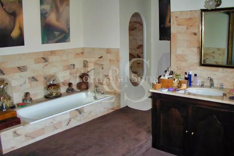 Villa a Orange, Vaucluse, Orange - € 895.000 | Ref: 2485 - foto 17