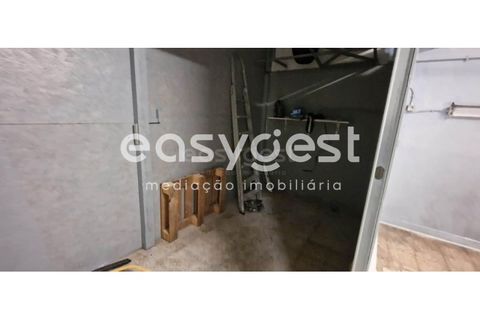 Erhvervsejendom i Amadora, Lisbon, Amadora - € 240.000 | Ref: ST93863EC - foto 7