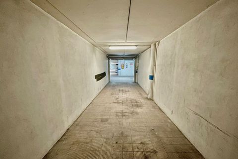 Garage i Padua, Padua, Padua - € 139.000 | Ref: 910 - foto 3