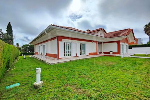 Villa i Sintra, Lisbon, Sintra - € 2.150.000 | Ref: LFC85 - foto 3