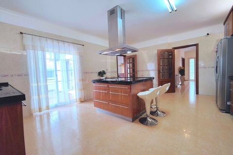 Villa i Sintra, Lisbon, Sintra - € 2.150.000 | Ref: LFC85 - foto 29