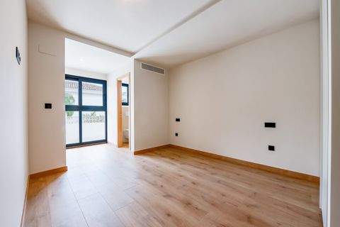 Villa i Albir, Alicante, Albir - € 1.250.000 | Ref: 1225 - foto 33