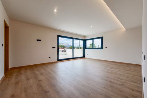 Villa i Albir, Alicante, Albir - € 1.250.000 | Ref: 1225 - foto 37