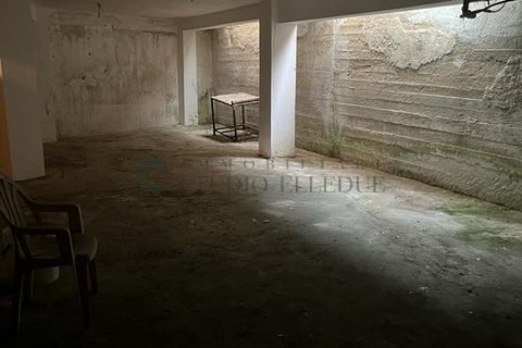 Erhvervsejendom i Bari, Bari, Bari - € 7.500 | Ref: 1273 - foto 11