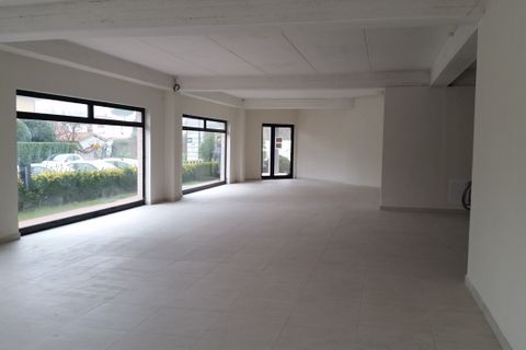 L'establiment comercial a Altopascio, Lucca, Altopascio - € 5.500/mes | Ref: 4992 - foto 3