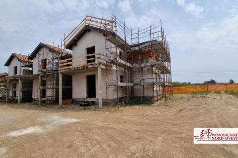 Villa i Abbiategrasso, Milan, Abbiategrasso - € 330.000 | Ref: Villetta O - foto 2