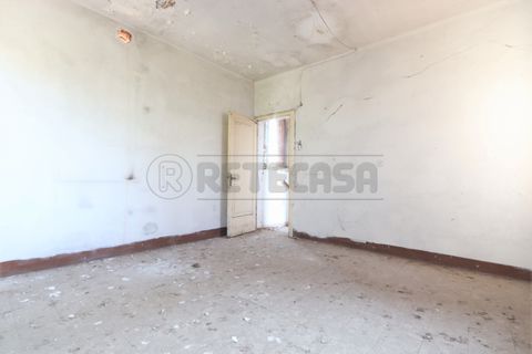 Villa i Longare, Vicenza, Longare - € 50.000 | Ref: VLrusV04 - foto 19