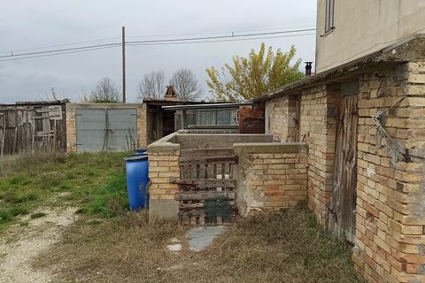 Villa a Falerone, Fermo, Falerone - € 230.000 | Ref: mc1-39712 - foto 9