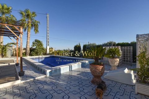 Town house in Albatera, Alicante - photo 1