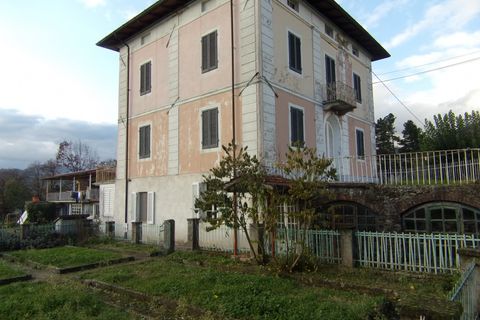 Villa a Barga, Lucca, Barga - € 230.000 | Ref: APS-680 - foto 2
