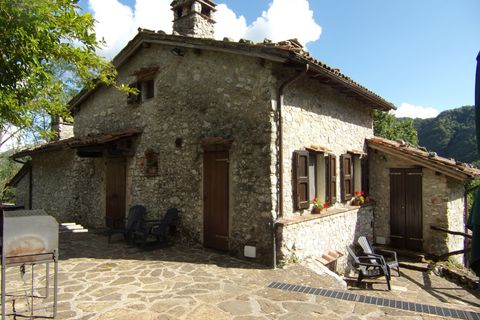 Villa i Gallicano, Lucca, Gallicano - € 595.000 | Ref: APS-648 - foto 2