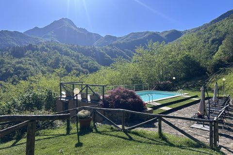 Villa i Gallicano, Lucca, Gallicano - € 595.000 | Ref: APS-648 - foto 1
