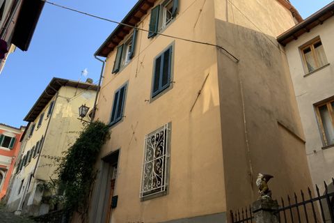 Villa i Barga, Lucca, Barga - € 250.000 | Ref: APS-292 - foto 1