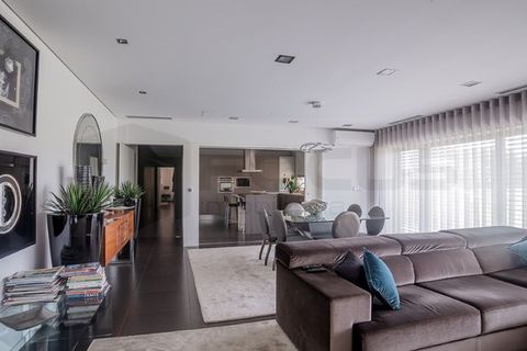 Villa a Estarreja, Aveiro, Estarreja - € 500.000 | Ref: AV23/195 - foto 3