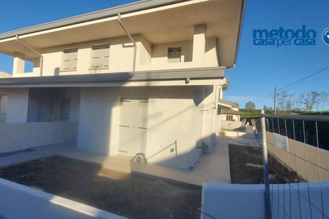 Villa i Rovigo, Rovigo, Rovigo - € 255.000 | Ref: CRMZ166 - foto 3