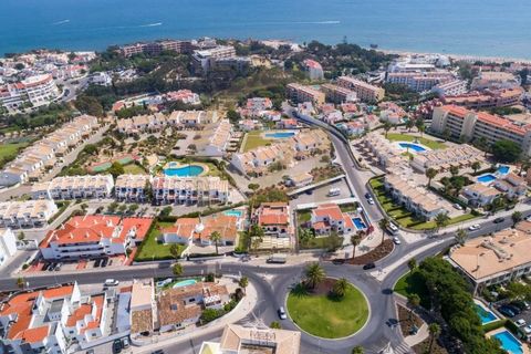 Villa i Guia, Faro, Guia - € 1.850.000 | Ref: 0651-04676 - foto 4