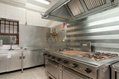 Villa i Guia, Faro, Guia - € 1.850.000 | Ref: 0651-04676 - foto 31