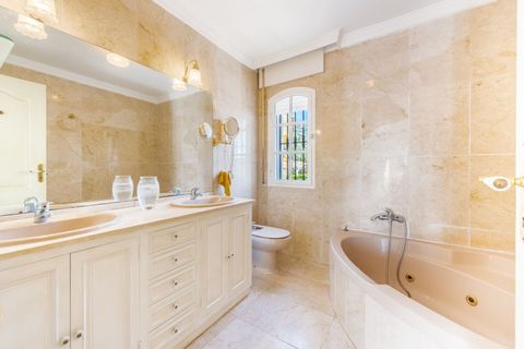 Villa i Marbella, Malaga, Marbella - € 2.100.000 | Ref: PANR-13206 - foto 13