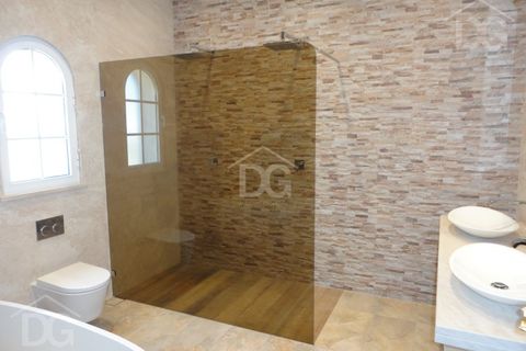 Villa i Almancil, Faro, Almancil - € 1.750.000 | Ref: DG3764 - foto 19