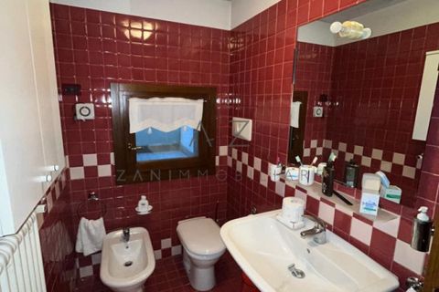 Villa a Castelfranco Veneto, Treviso, Castelfranco Veneto - € 600.000 | Ref: AZ12-24 - foto 25