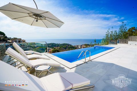 Villa i Lloret De Mar, Gerona, Lloret De Mar - € 1.300.000 | Ref: LUX0025 - foto 1