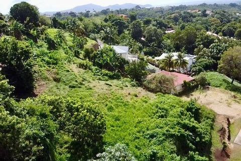 Helårsgrund i Schoelcher, Martinique, Schoelcher - € 171.169 | Ref: A5081 - foto 1